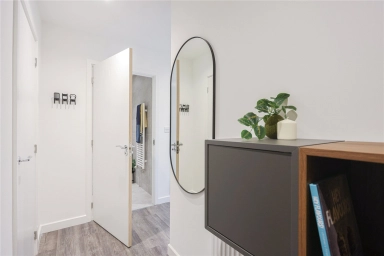 Medawar Drive, London - NW7 view 6