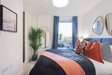 Medawar Drive, London - NW7 view 7