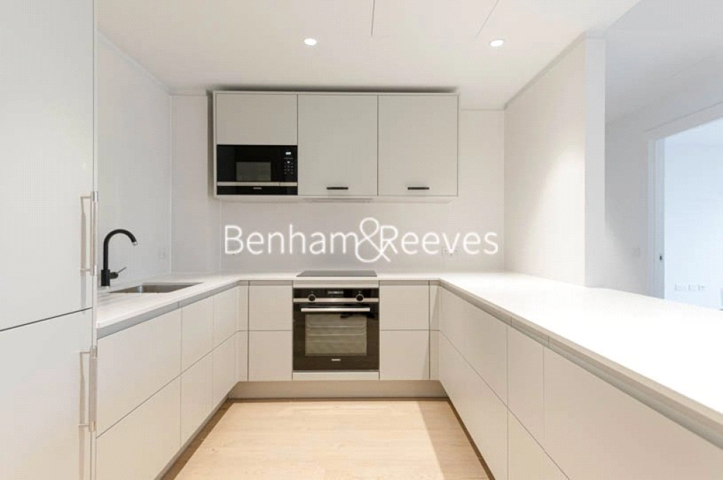 1 bedroom apartments/flats for sale in 5 Jubilee Walk, London - WC1X view 5