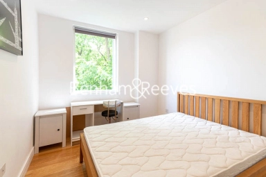 Westking Place, London - WC1H view 4