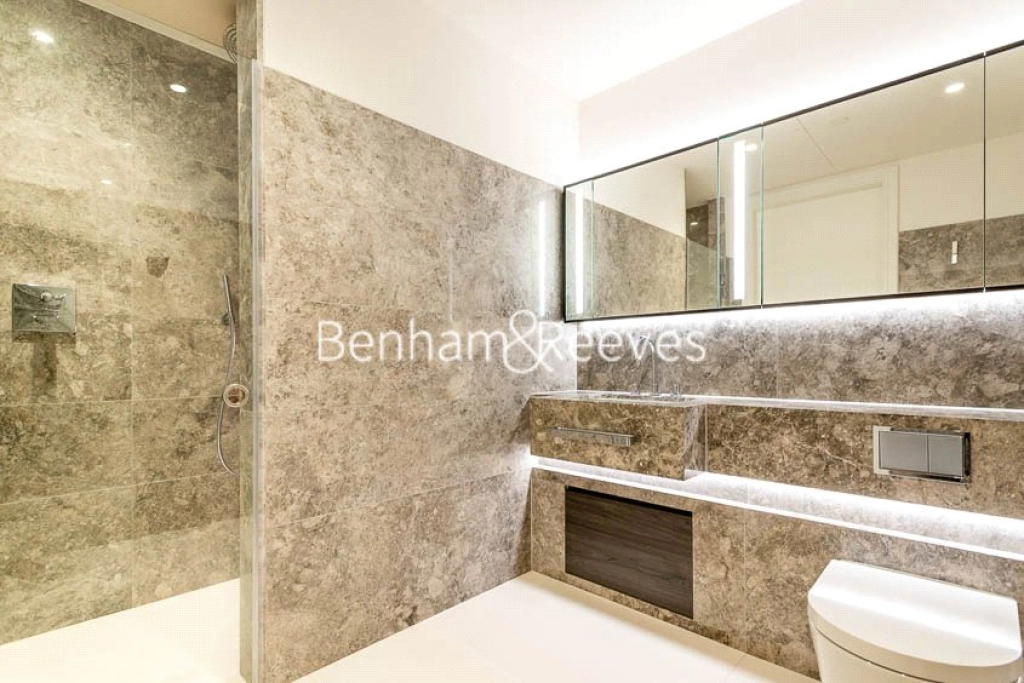 1 bedroom apartments/flats for sale in Portugal Street, London - WC2A view 5