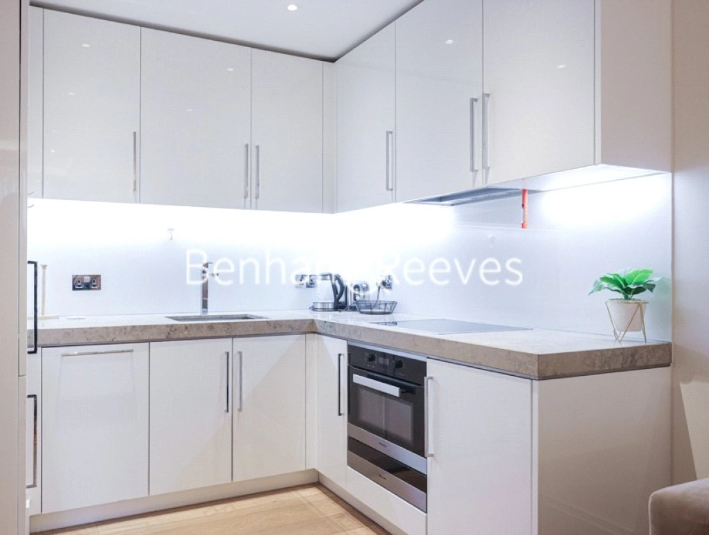 1 bedroom apartments/flats for sale in Strand, London - WC2R view 3
