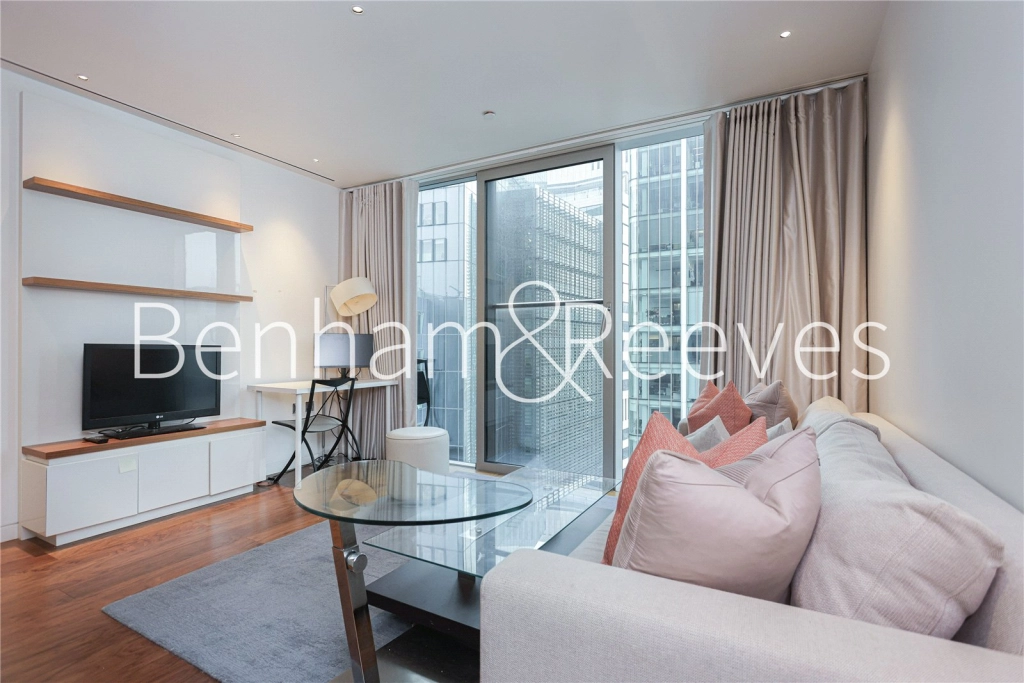 Studio apartments/flats for sale in Moor Lane, London - EC2Y view 2