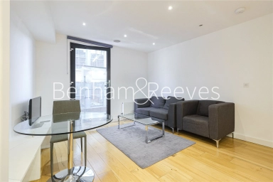 Baker's Row, London - EC1R view 1