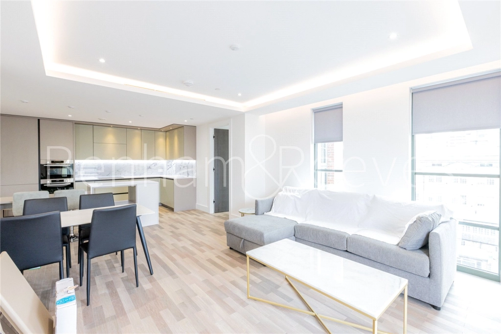 Studio apartments/flats for sale in Brigade Mews, London - SE1 view 2
