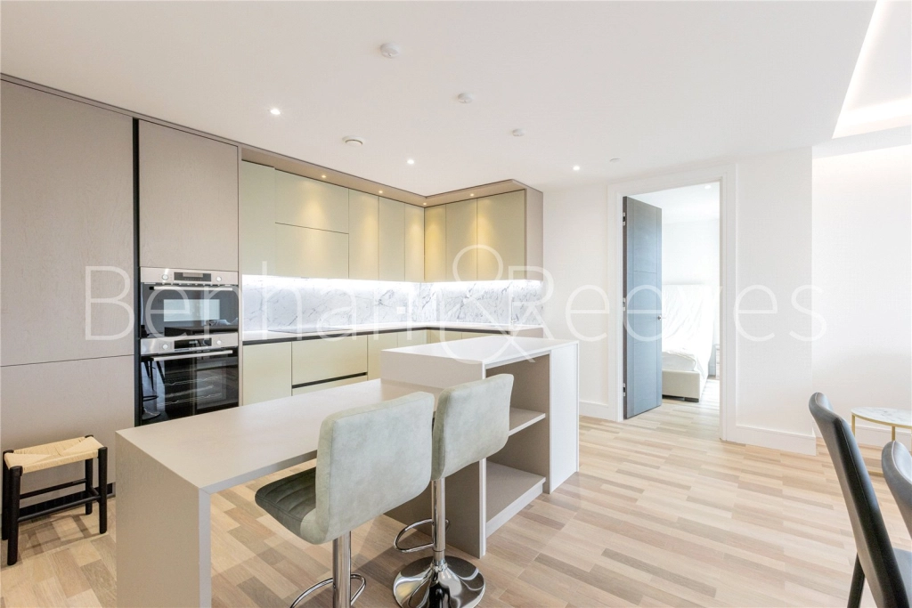 Studio apartments/flats for sale in Brigade Mews, London - SE1 view 5