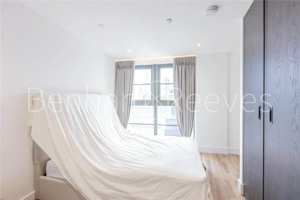 Studio apartments/flats for sale in Brigade Mews, London - SE1 view 8