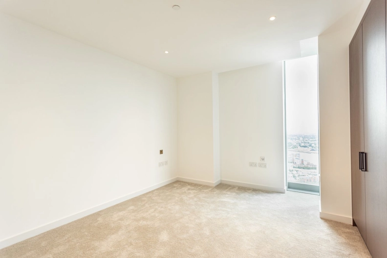 2 bedrooms apartments/flats for sale in Marsh Wall, Canary Wharf - E14 view 20