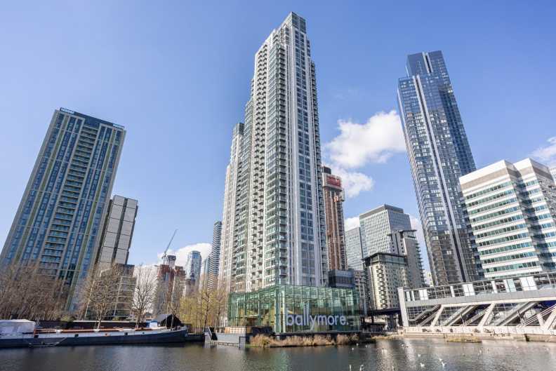 1 bedroom apartments/flats to sale in Pan Peninsula Square, Canary Wharf-image 1