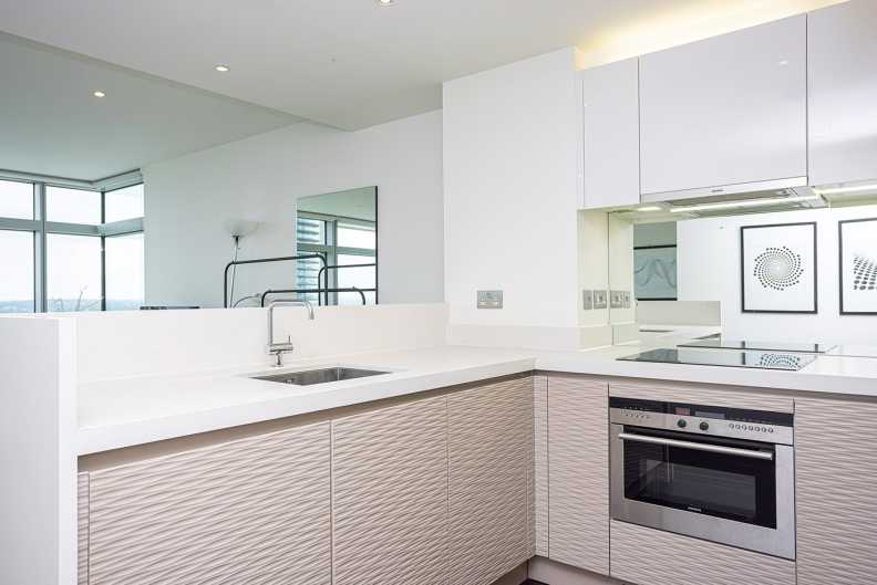 2 bedrooms apartments/flats to sale in Pan Peninsula F, Canary Wharf-image 3