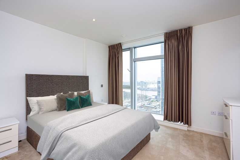 2 bedrooms apartments/flats to sale in Pan Peninsula Square, Canary Wharf-image 4