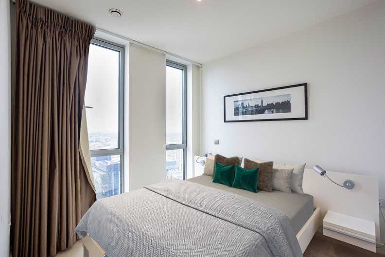 2 bedrooms apartments/flats to sale in Pan Peninsula, Canary Wharf-image 9