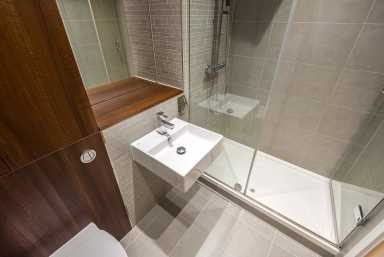 Seven Sea Gardens, Bromley-By-Bow - E3 view 11