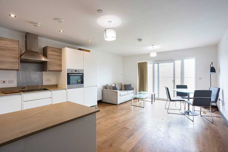1 bedroom apartments/flats to sale in Abbey Road, Barking-image 8