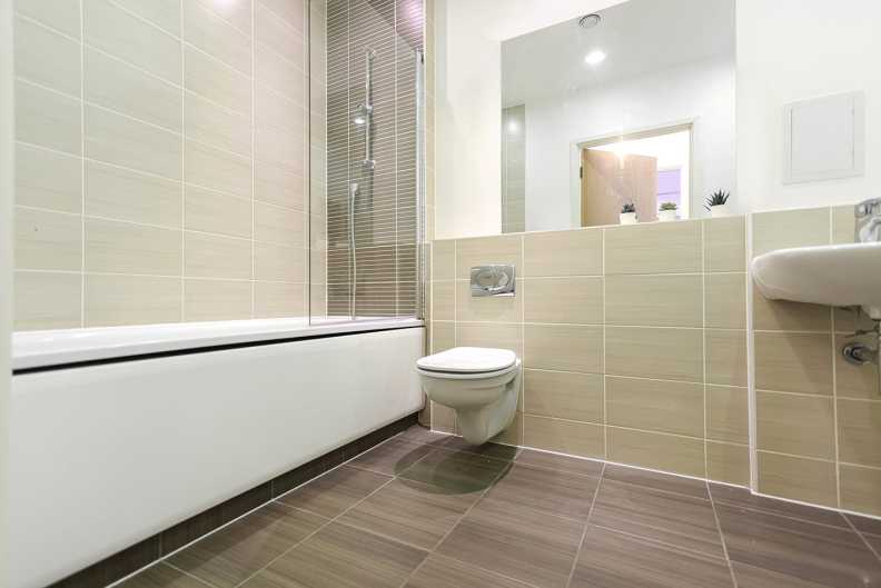 2 bedrooms apartments/flats to sale in Salton Square, Limehouse-image 16