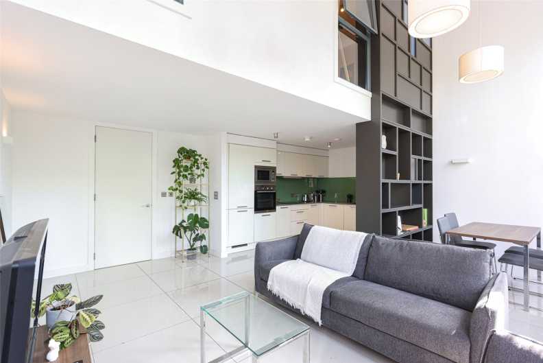 2 bedrooms apartments/flats to sale in Richmond Road, Hackney-image 8