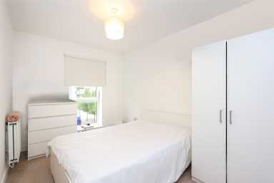 Scholars Way, Dagenham - RM8 view 6