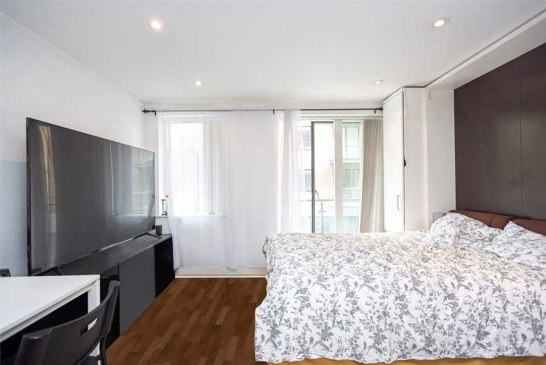Studio apartments/flats to sale in Yeo Street, Bromley-By- Bow, London-image 6