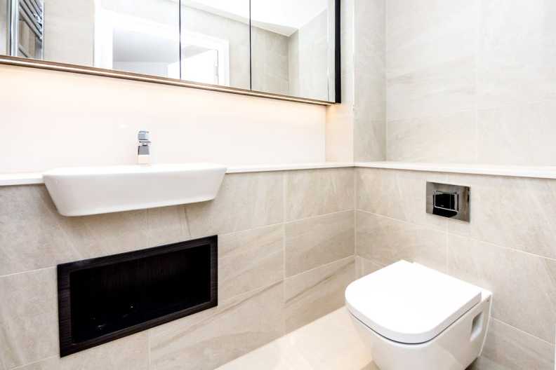 3 bedrooms apartments/flats to sale in New Drum Street, Aldgate East-image 9