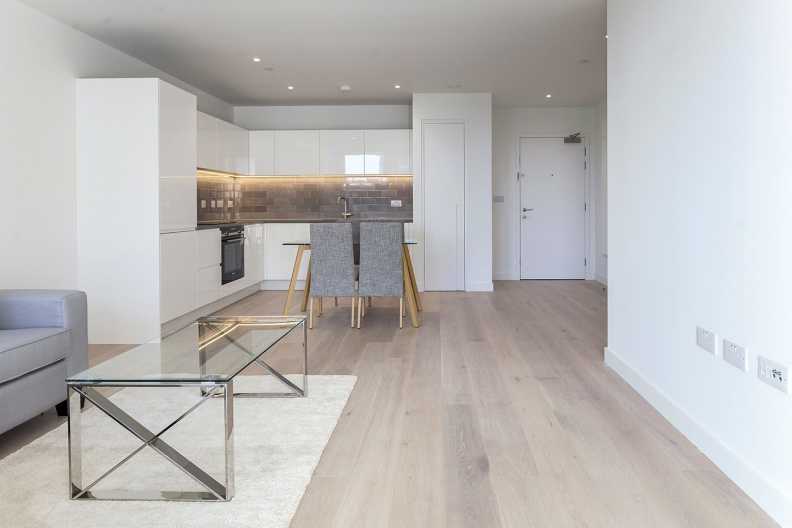 1 bedroom apartments/flats to sale in Royal Crest Avenue, Pontoon Dock-image 12