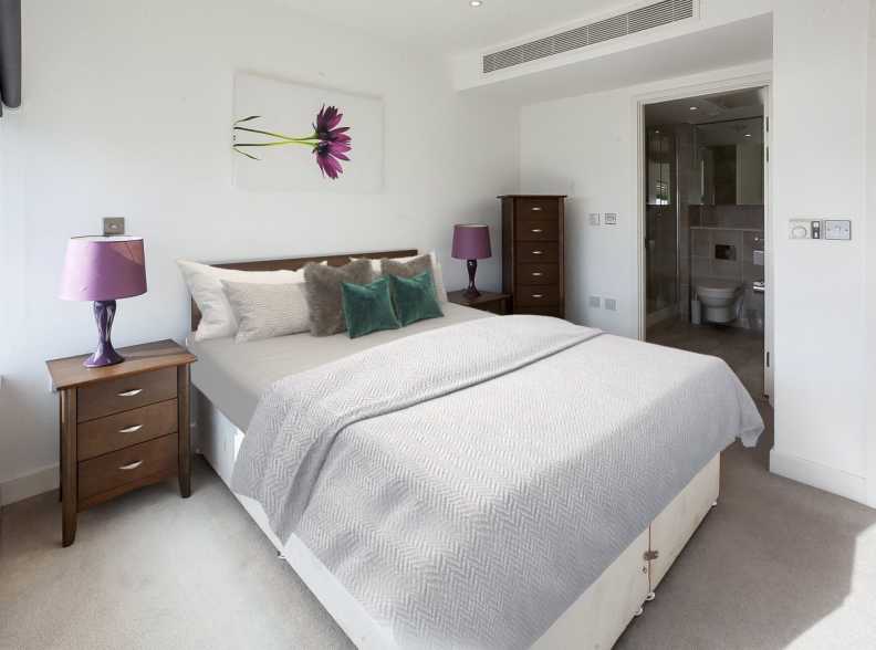 2 bedrooms apartments/flats to sale in Marsh Wall, Canary Wharf-image 14