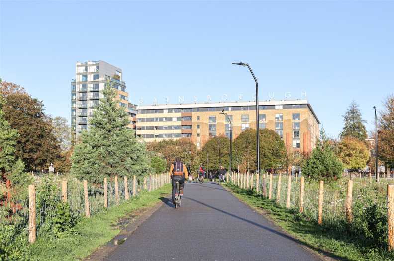 2 bedrooms apartments/flats to sale in City Road, Old Street-image 16