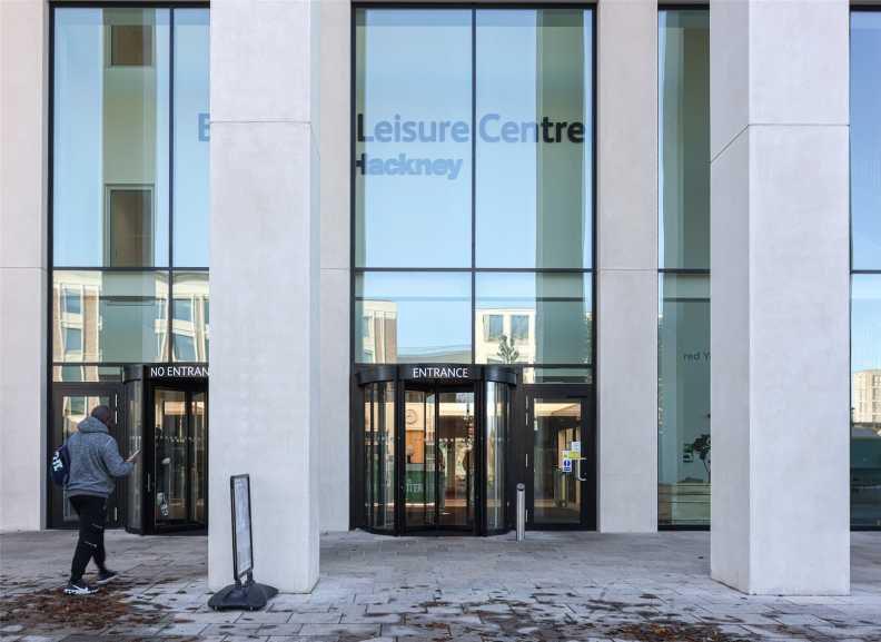 2 bedrooms apartments/flats to sale in City Road, Old Street-image 6