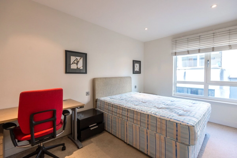 2 bedrooms apartments/flats for sale in Clerkenwell Road, Farringdon - EC1M view 4