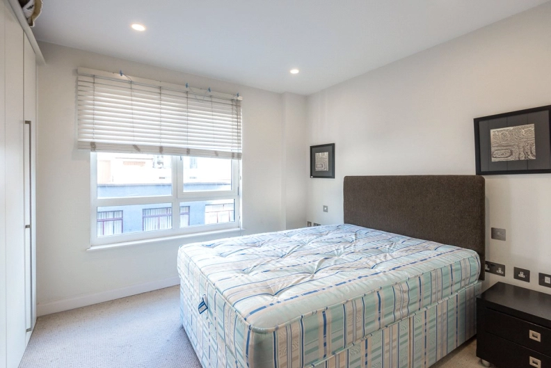 2 bedrooms apartments/flats for sale in Clerkenwell Road, Farringdon - EC1M view 6