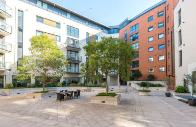 Clerkenwell Road, Farringdon EC1M image 1