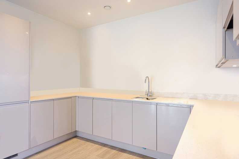 1 bedroom apartments/flats to sale in Deauville Close, East India-image 12