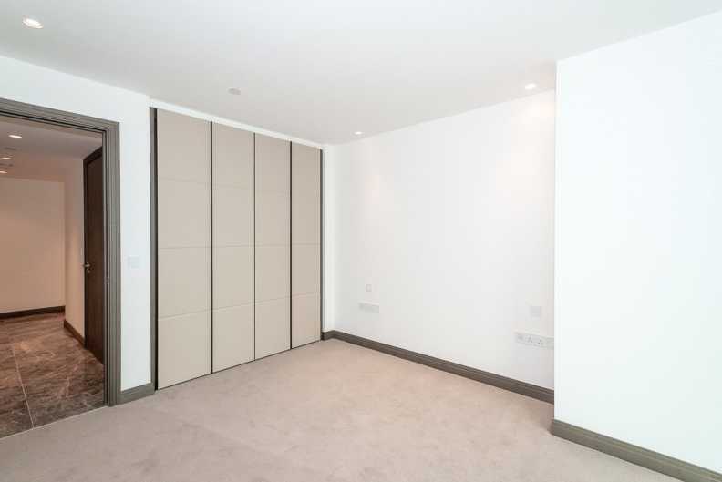 2 bedrooms apartments/flats to sale in Blackfriars Road, Southwark-image 4