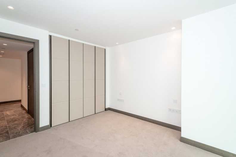 2 bedrooms apartments/flats to sale in Blackfriars Road, Southwark-image 5