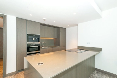 Blackfriars Road, Southwark - SE1 view 4