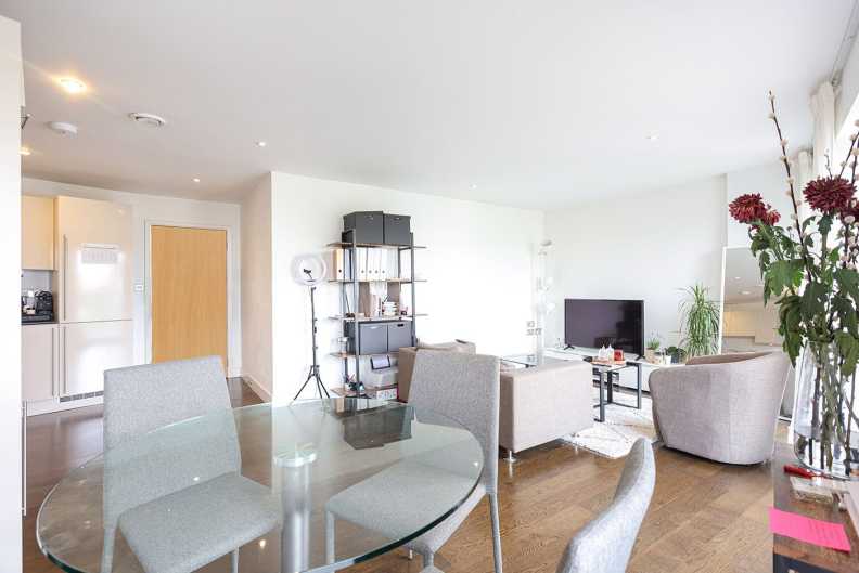 2 bedrooms apartments/flats to sale in Freda Street, Bermondsey-image 13