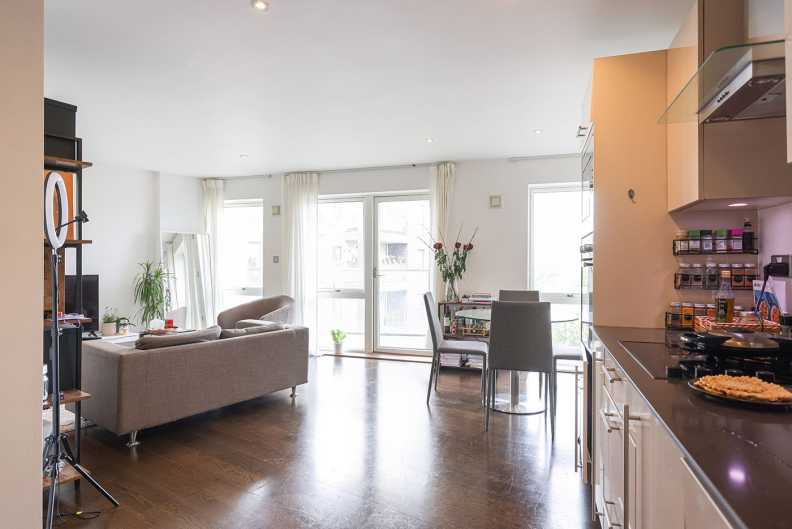 2 bedrooms apartments/flats to sale in Freda Street, Bermondsey-image 16