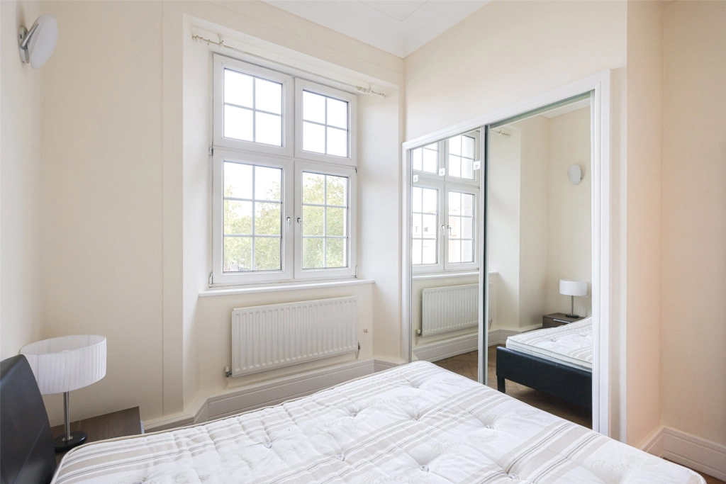 2 bedrooms apartments/flats for sale in Rosebery Avenue, Angel - EC1R view 9