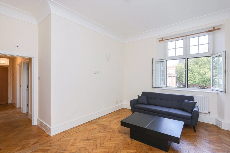 2 bedrooms apartments/flats to sale in Rosebery Avenue, Angel-image 3