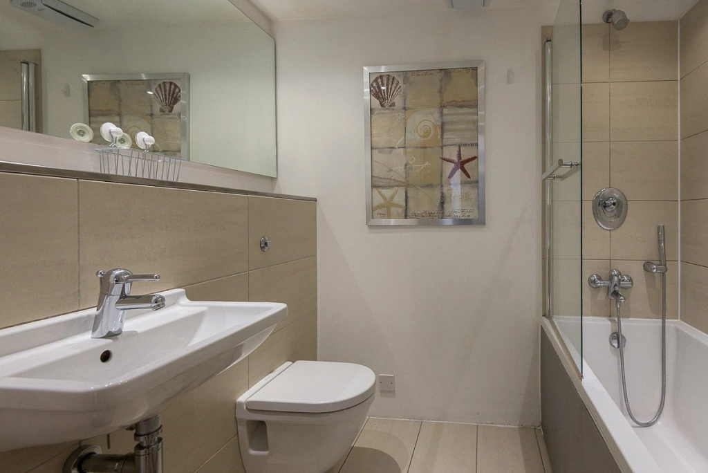 1 bedroom apartments/flats for sale in Blackwall Way, Blackwall - E14 view 11