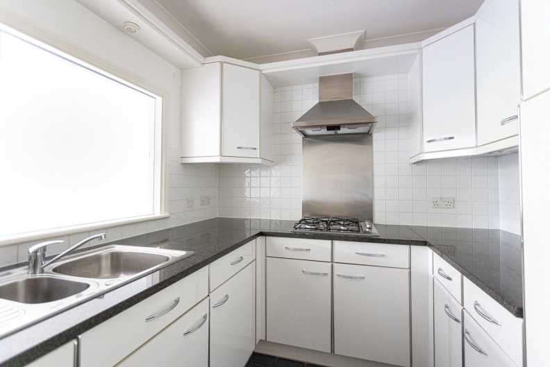 2 bedrooms apartments/flats to sale in Providence Square, Bermondsey-image 4