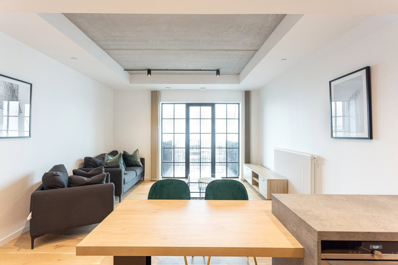 1 bedroom apartments/flats to sale in Orchard Place, East India Dock-image 8