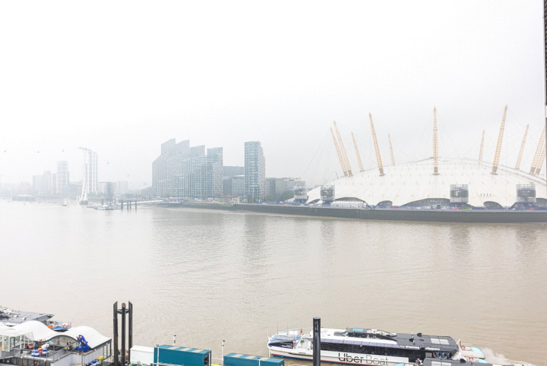 1 bedroom apartments/flats to sale in Orchard Place, East India Dock-image 12