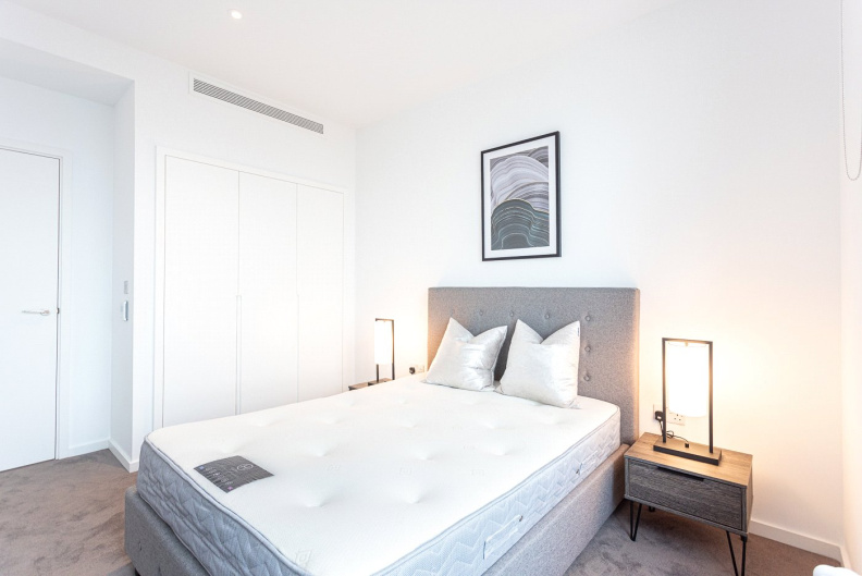1 bedroom apartments/flats to sale in Orchard Place, East India Dock-image 11
