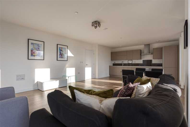 2 bedrooms apartments/flats to sale in Great Eastern Road, Stratford-image 2
