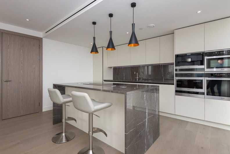 3 bedrooms apartments/flats to sale in Vaughan Way, Wapping-image 14