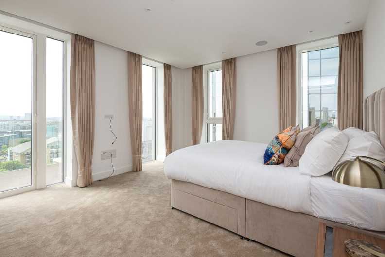 3 bedrooms apartments/flats to sale in Vaughan Way, Wapping-image 6