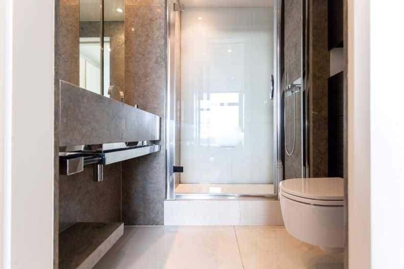 2 bedrooms apartments/flats to sale in Pan Peninsula Square, South Quay-image 6