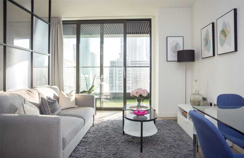 Studio apartment for Sale in Wards Place, Canary Wharf, E14, London