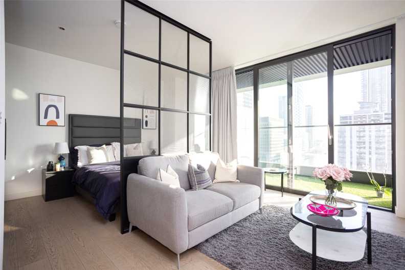 Studio apartments/flats to sale in Wards Place, Canary Wharf-image 1