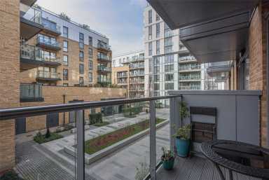 Epstein Square, Poplar - E14 view 5